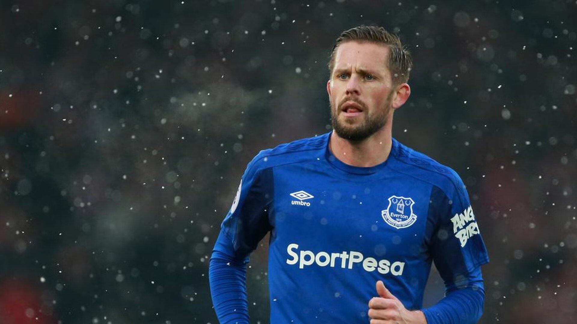 努涅斯成关键纽带？萨拉赫转会利雅得新月传闻再升温，内部关系或推动重磅交易